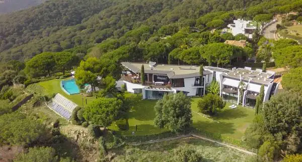 Sant Andreu de Llavaneres - Supermaresme - Maison de maître sur un terrain privé