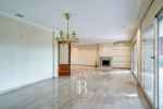 Luxury House with Garden and Pool in Ciudad Diagonal - picture 10 title=