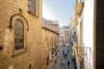 Exclusive designer home with 3 bedrooms in a historic building in the Gòtic - picture 18 title=