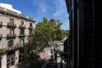 Spectacular Apartment with Historic Elements in Barcelona's El Born - picture 11 title=