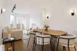 Wonderful Corner Apartment in the Left Eixample of Barcelona