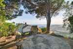 Beautiful Mediterranean Villa with charm and Tourist Licence - picture 24 title=