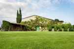 Renovated 13th century farmhouse with horse stables only 15 minutes from the beaches of the Costa Brava, Girona.