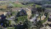 Restored medieval castle in the heart of the Costa Brava, just 15 minutes from the beach. - picture 5 title=