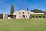 Renovated 13th-Century Country House with Horse Stables, Just 15 Minutes from Costa Brava Beaches and Girona. - picture 39 title=