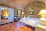 Catalan farmhouse from 1800 move-in ready in Verges, Baix Empordà. - picture 17 title=