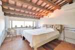 Renovated 18th-century townhouse in Baix Empordà, Costa Brava - picture 29 title=