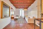 Renovated 18th-century townhouse in Baix Empordà, Costa Brava - picture 14 title=