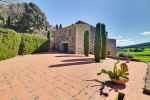 Renovated Country House with Swimming Pool and Impressive Views of the Baix Empordà, Costa Brava - picture 24 title=