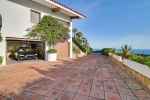 Beautiful Mediterranean Villa with charm and Tourist Licence - picture 22 title=