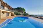 ESPACIOSA CASA FAMILIAR CON VISTAS AL MAR EN SANT FELIU DE GUIXOLS, COSTA BRAVA - picture 6 title=