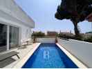 Detached house in excellent condition with 3 bedrooms and swimming pool in Pineda de Mar, Barcelona. - picture 19 title=