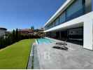 Modern house with pool and sea views, only 25 minutes from Barcelona.