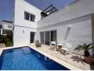 Detached house in excellent condition with 3 bedrooms and swimming pool in Pineda de Mar, Barcelona.