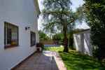 Excellent 5 bedroom house with garden and pool for sale in the center of Sant Vicenç de Montalt. - picture 9 title=