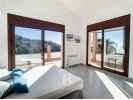 Beautiful fully renovated house with tourist license and sea views - picture 5 title=